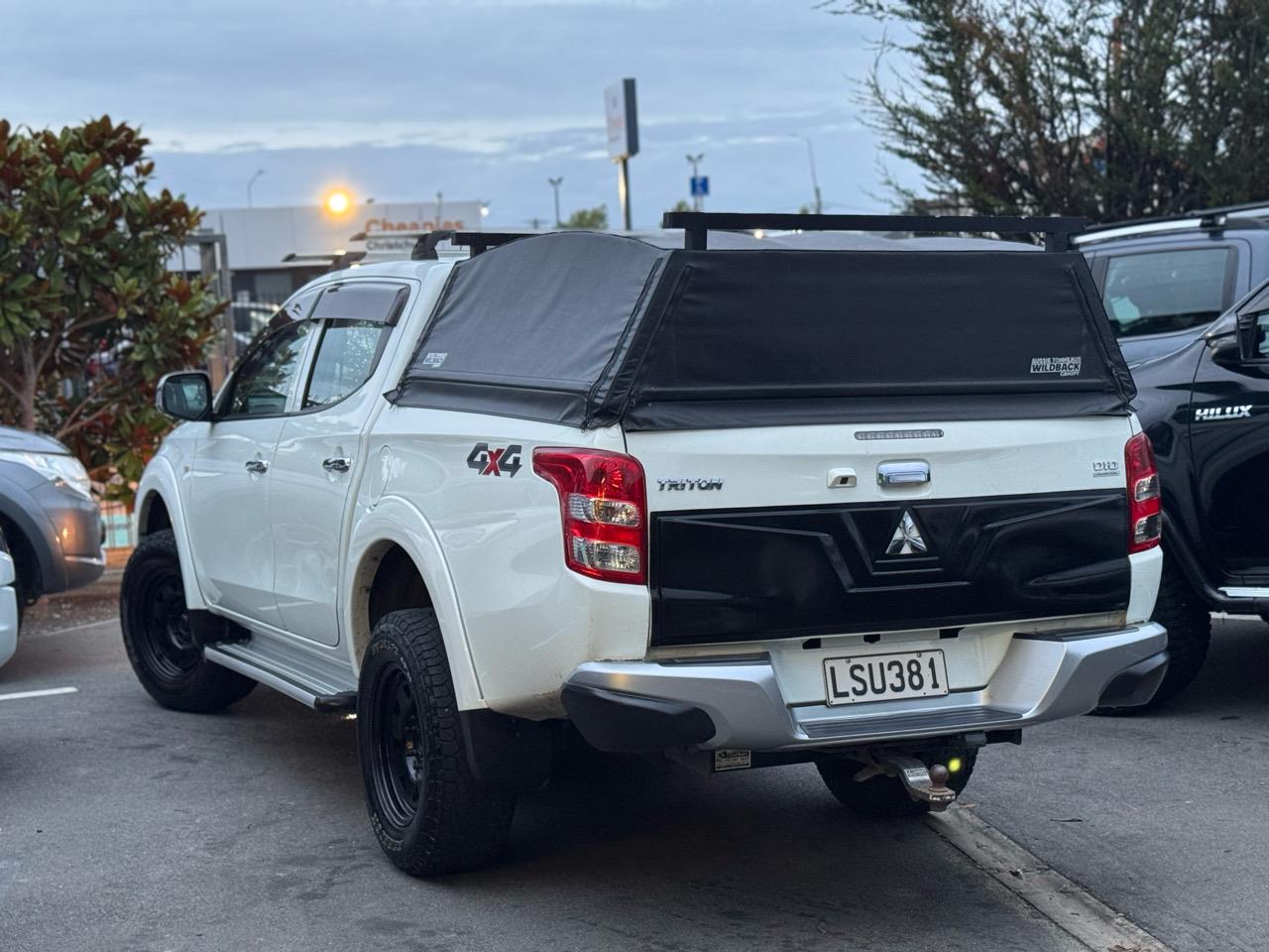 a92f49b9-f4f9-46b8-8cf0-d2b86de5040b - Image 4