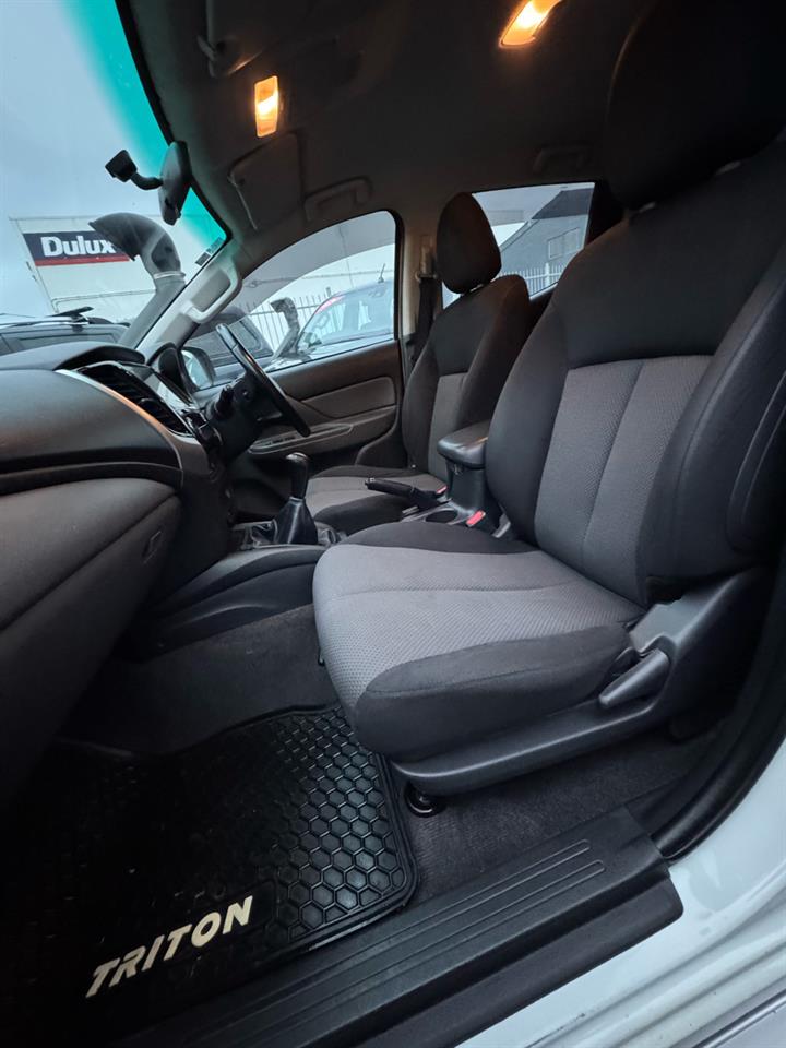 a92f49b9-f4f9-46b8-8cf0-d2b86de5040b - Image 6