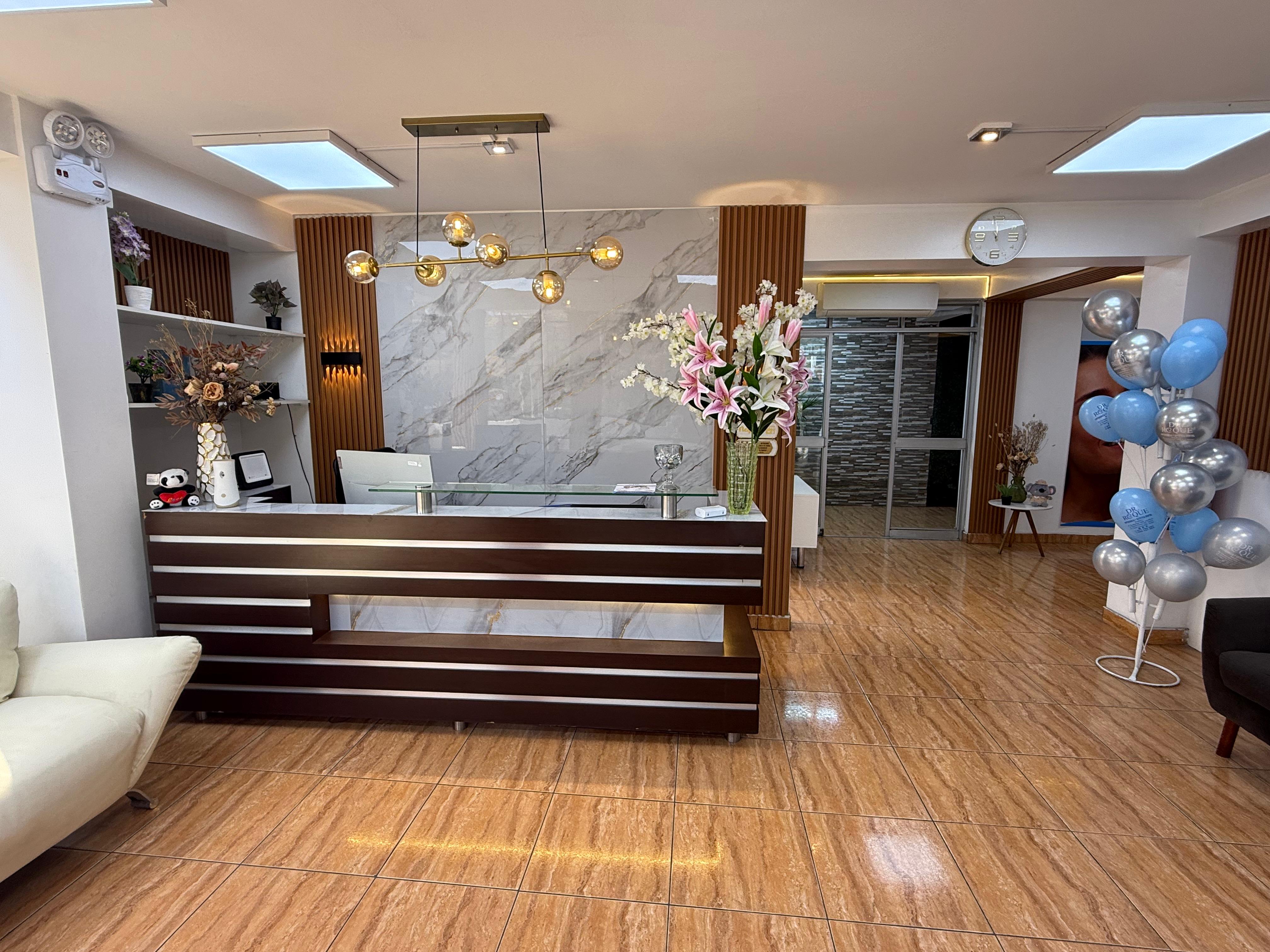 image of the clinic reception area (for a veterinary clinic)