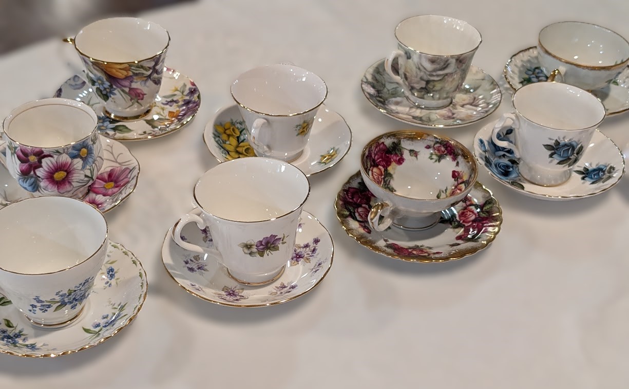 [background image] image of breakfast table setting (for a bed & breakfast)