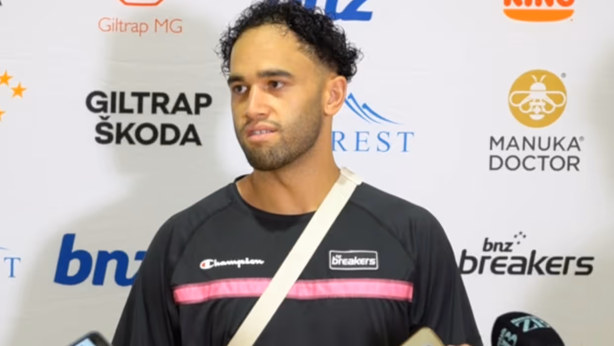 Izayah Le'Afa: 'Jaylen Adams is the Head of their Snake'