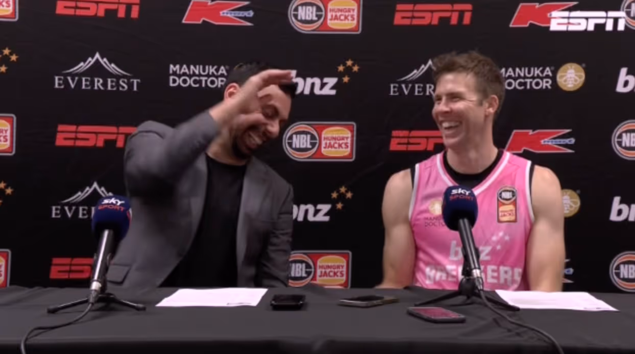 WATCH: Tom Abercrombie Defies Coach Mody Maor