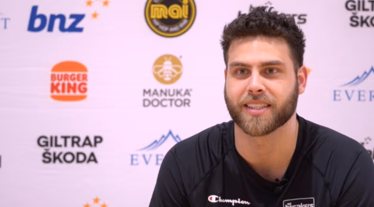 MAJOR INJURY SCARE: Does WMW make the trip to Melbourne?