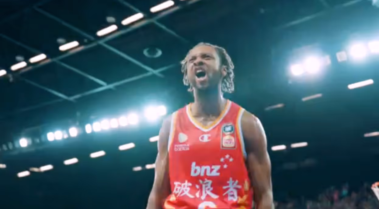 RE-LIVE: The Epic Steal from PJC at Spark that Lifted the Roof!