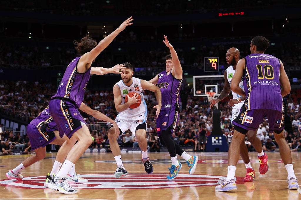 "Mody Maor's Guy" Creates all the Talk After Game One Win in Sydney
