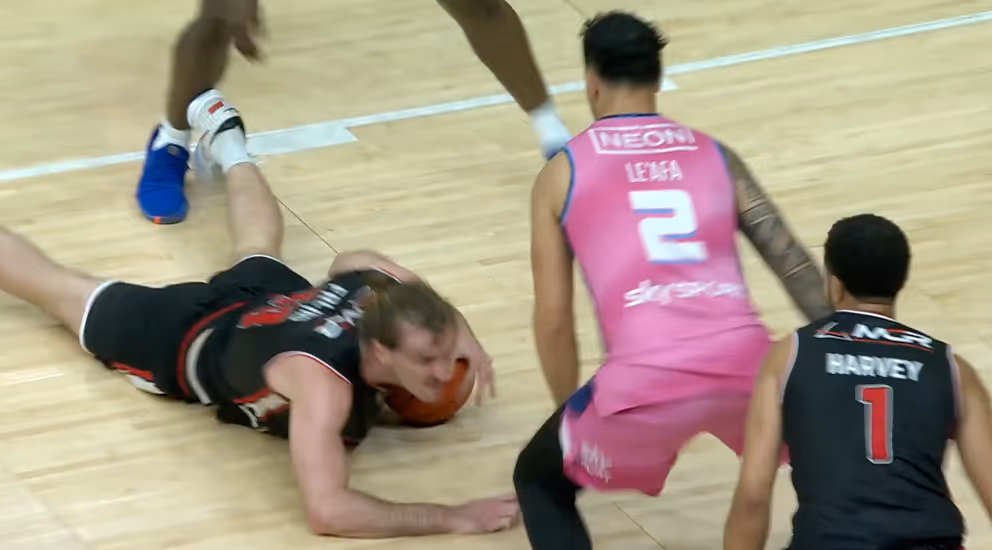 WATCH:  Breakers Comeback to Beat Hawks 91-81