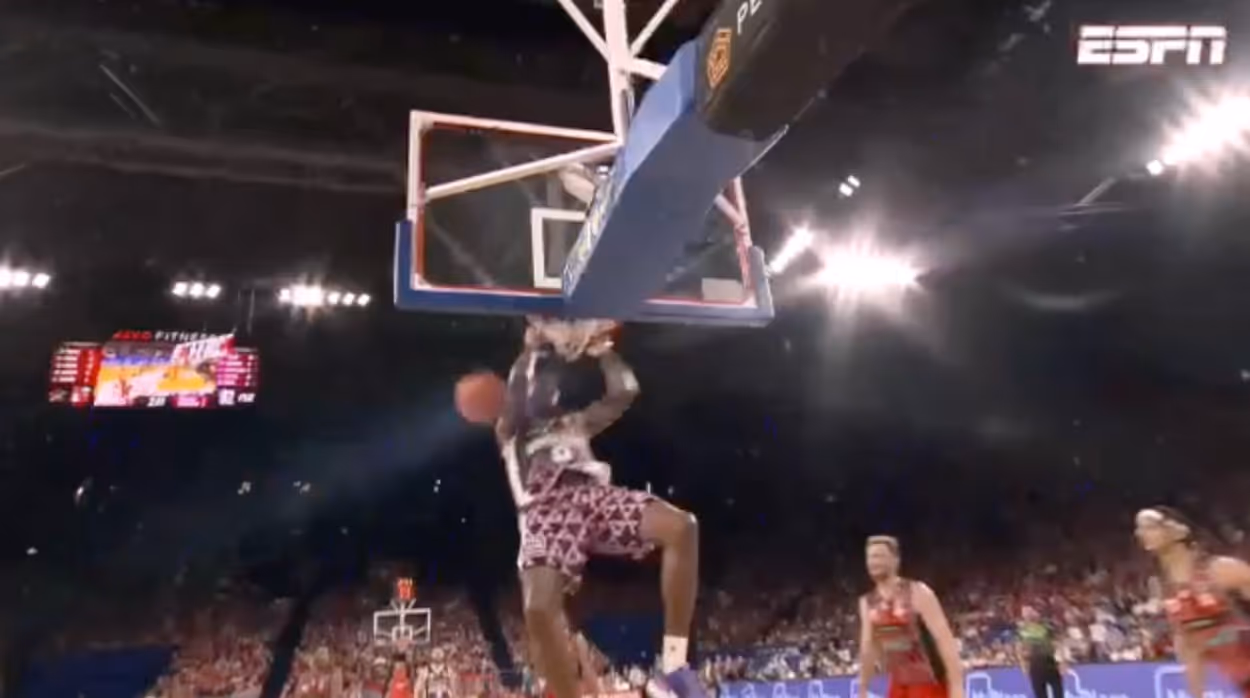 WATCH: 'The Man' Dererk Pardon's 28 points against Perth