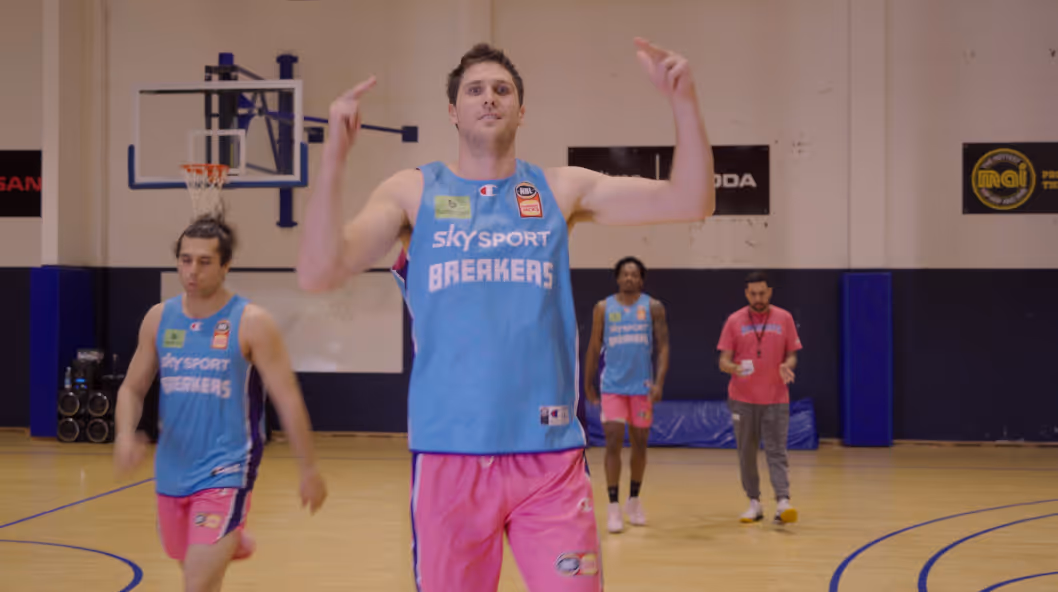 He's Back for Perth: Tall Black Rob Loe Returns on Wednesday