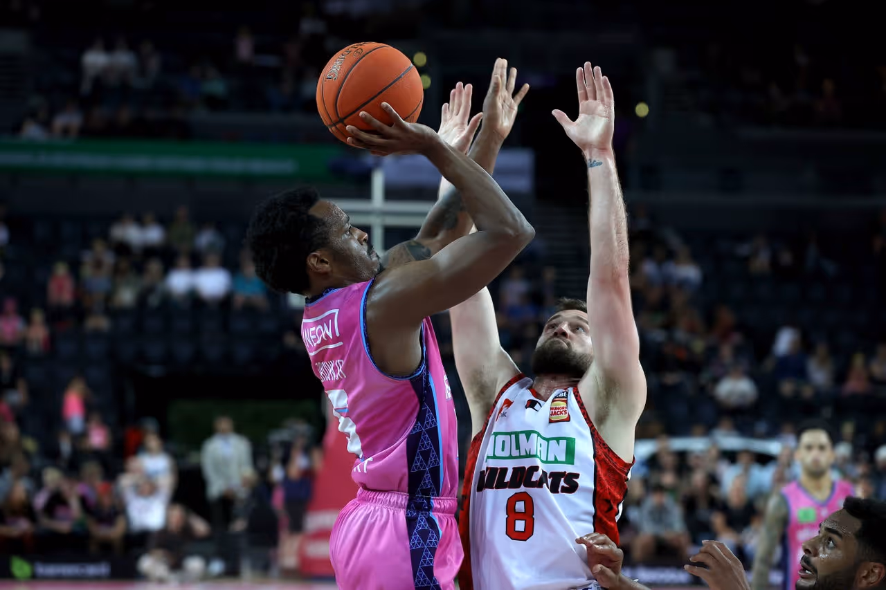 Breakers winning run ends at home to Wildcats