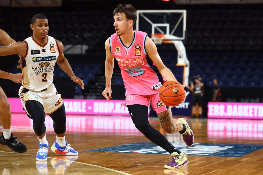 Breakers' Besson Declares for 2022 NBA Draft