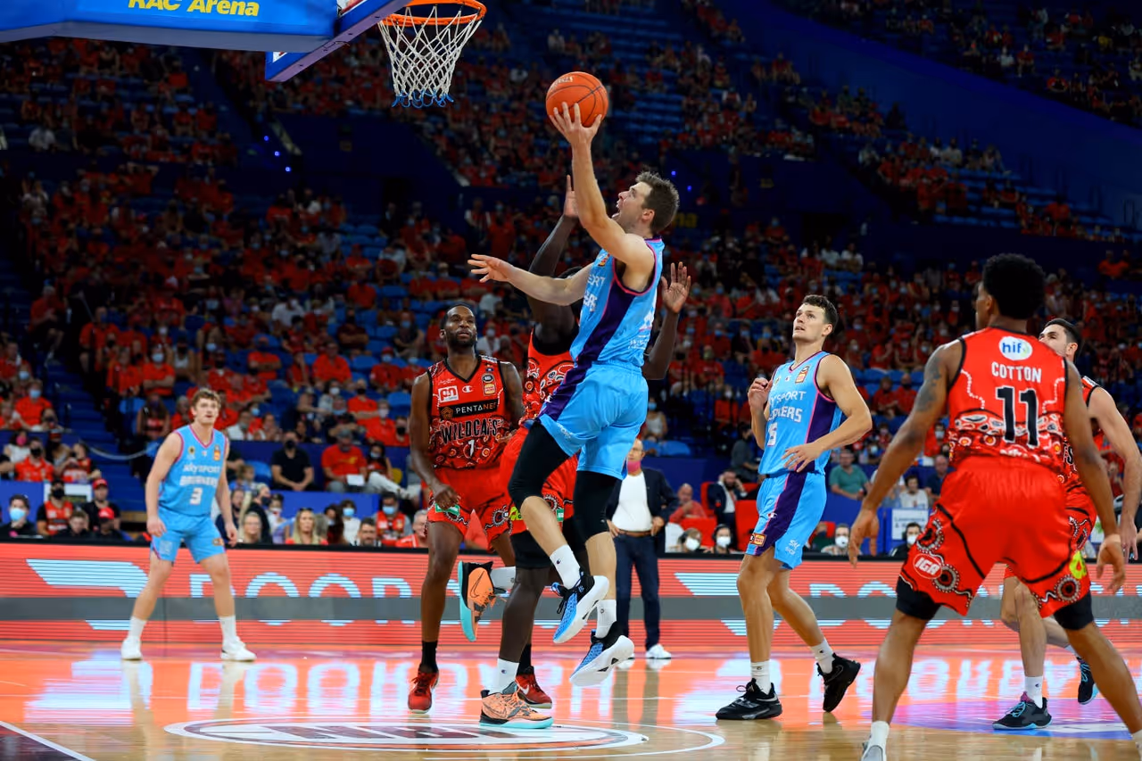 R16: Shamir and Abercrombie press conference vs Perth Wildcats