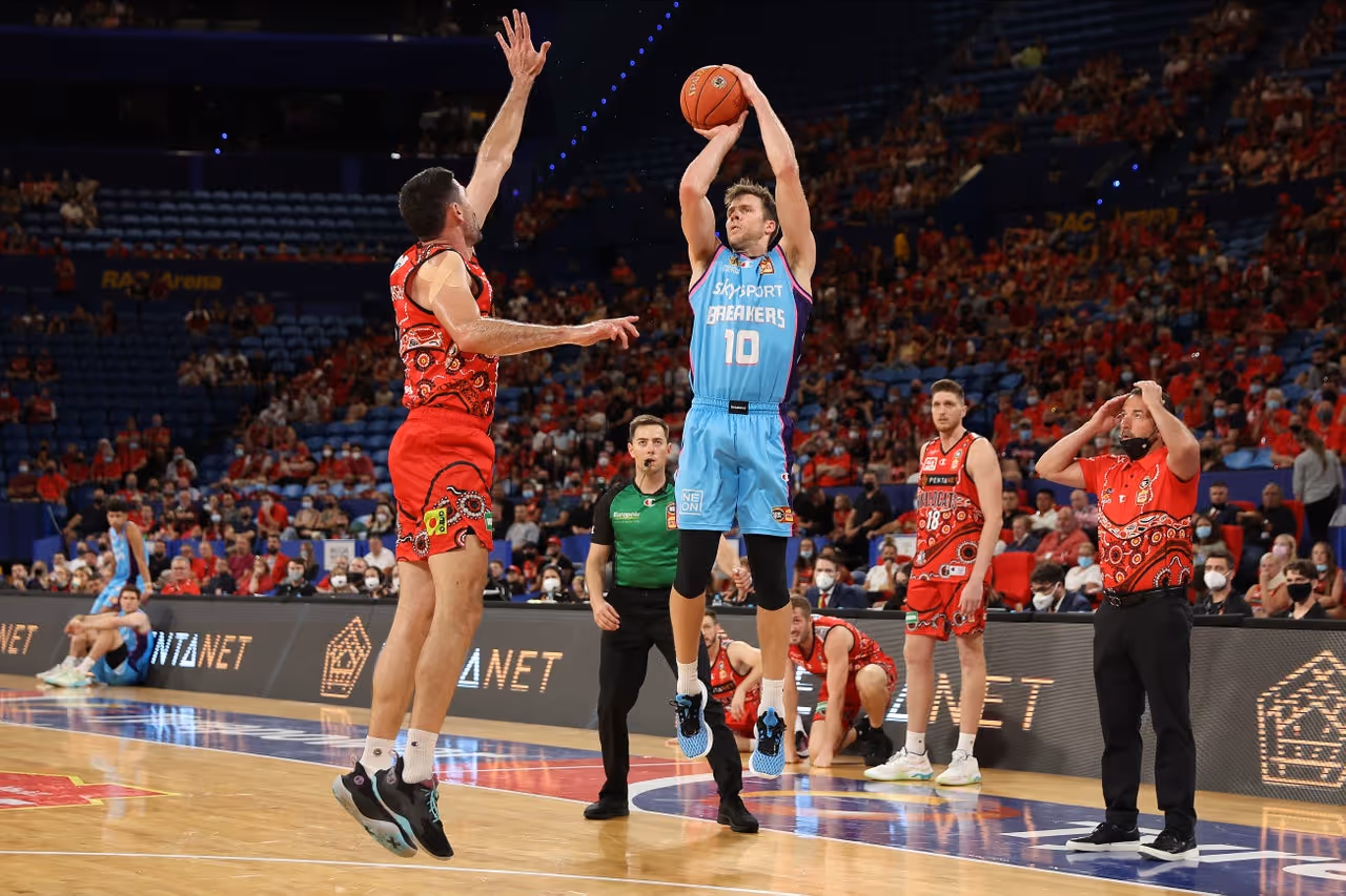 Breakers throw everything into spoiling Perth return
