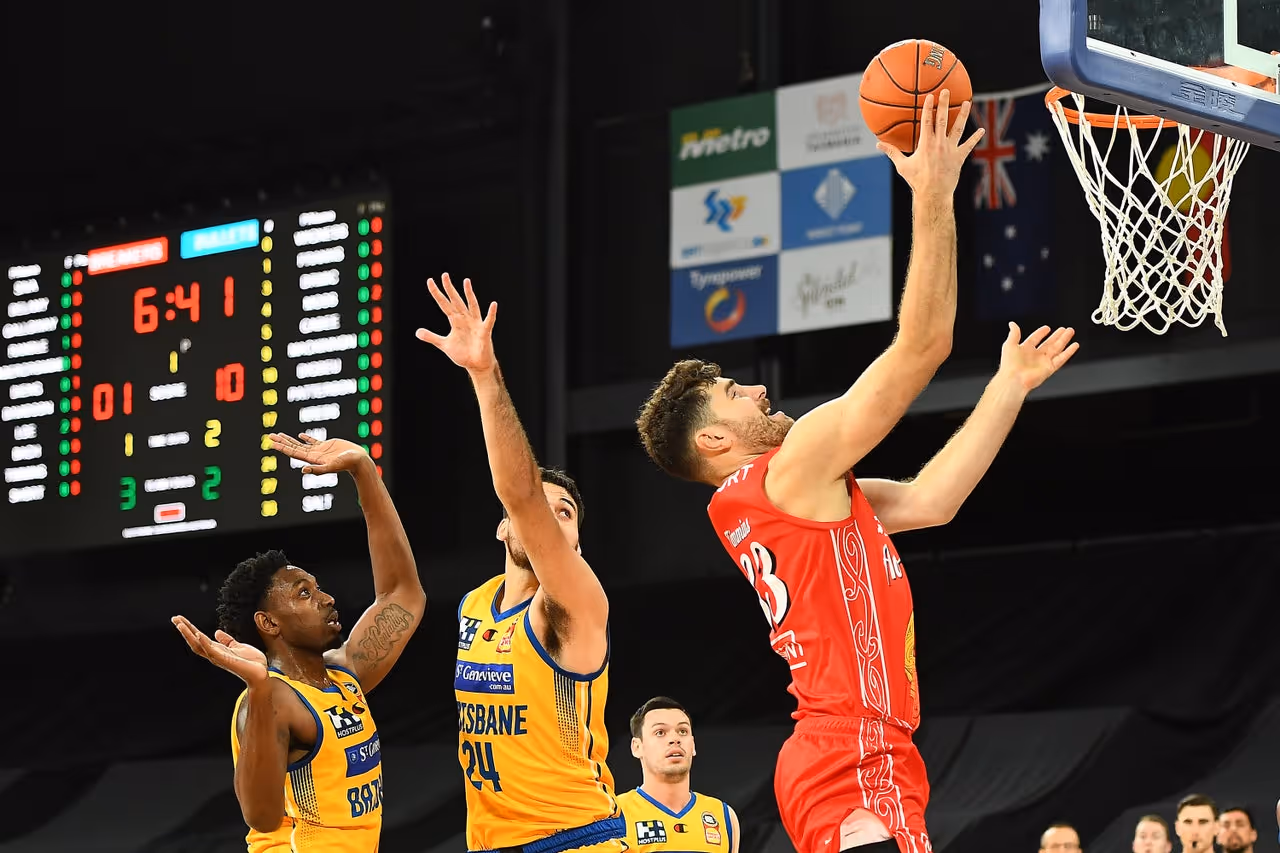 R14: Shamir and Dieng press conference vs Brisbane Bullets
