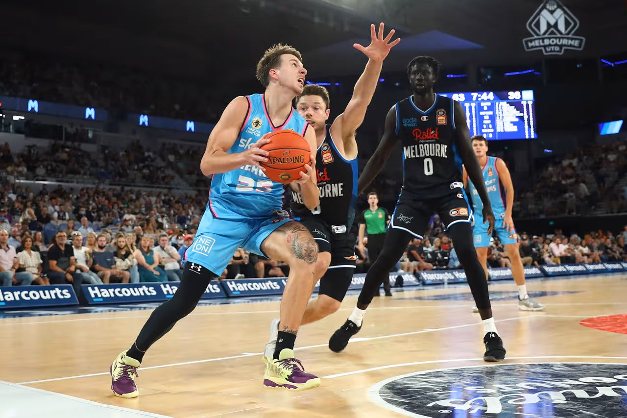 New Zealand Breakers Highlights vs. Melbourne United