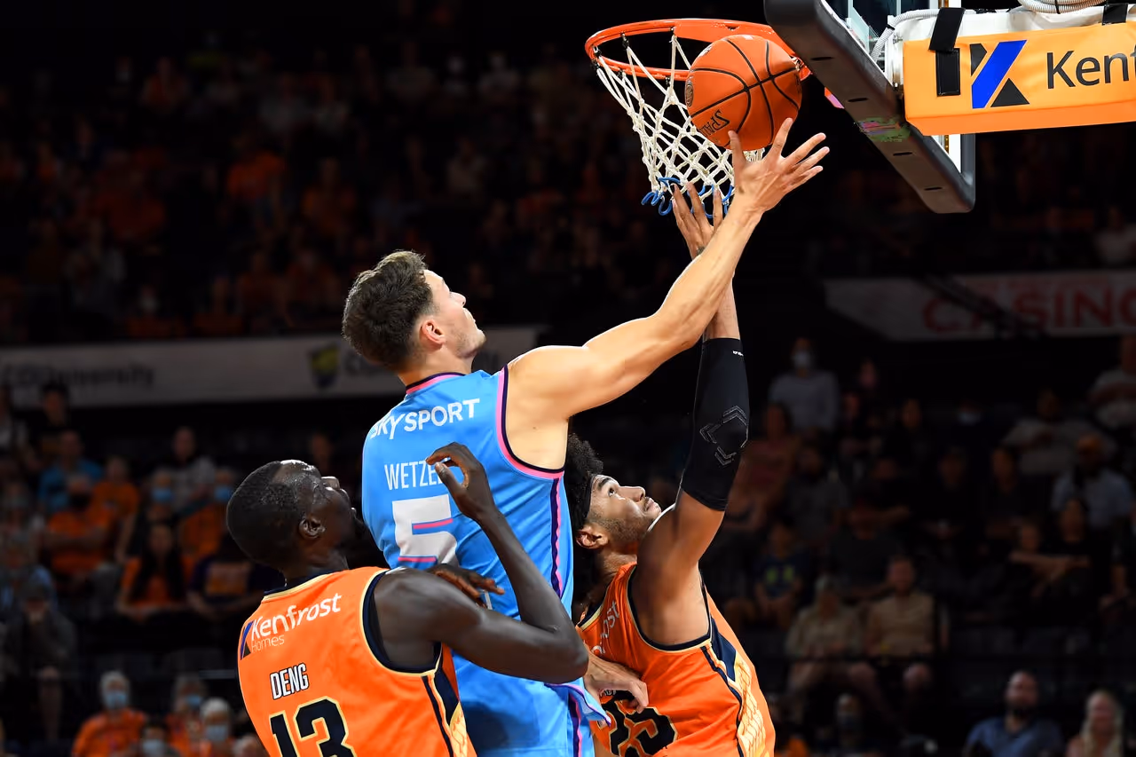 Wetzell huge, Siva delivers and Breakers hold off Taipans