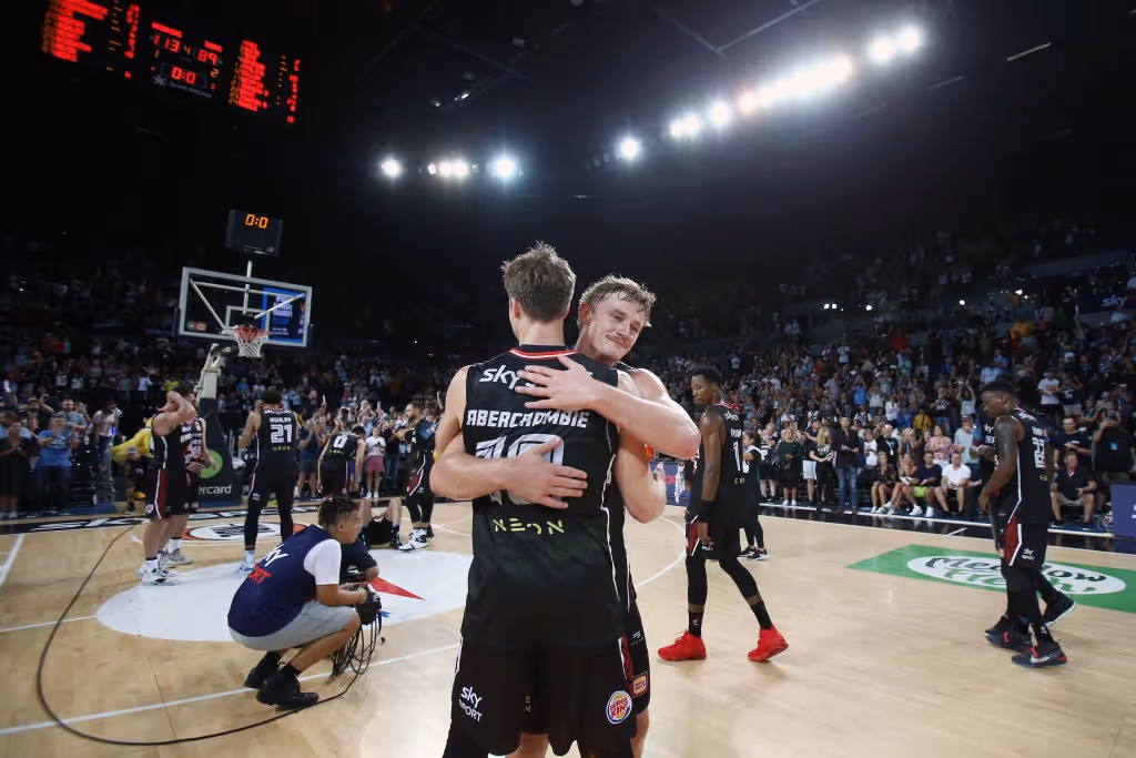 NBL Recognises Abercrombie and Delany as Finalists in End of Season Awards
