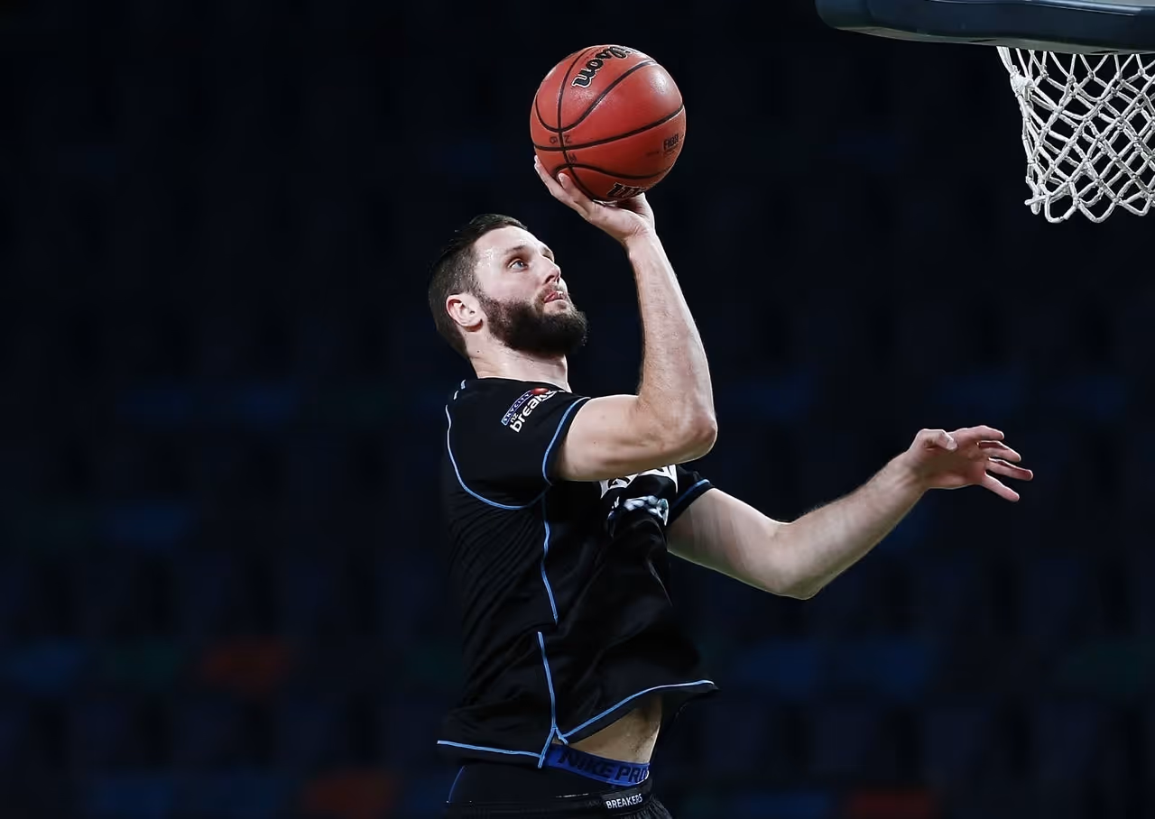 Breakers Great Alex Pledger Takes On Biggest Fight of his Life