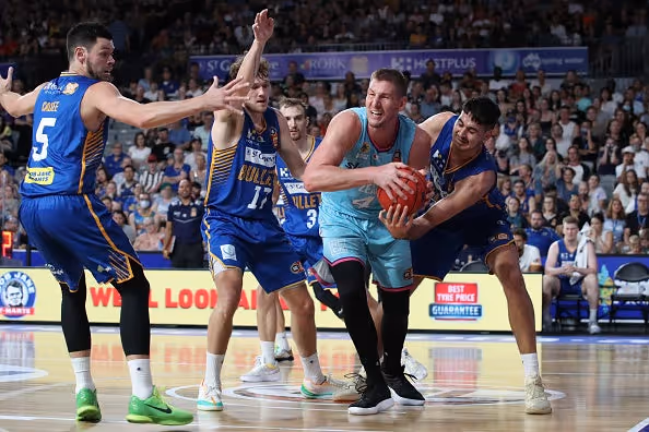 Injured Iverson Puts NBL On Notice With Herculean Performance