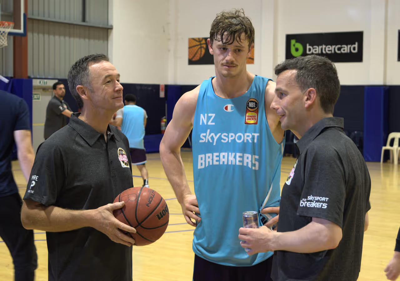 Hype Builds for Manuka Doctor Celeb Slam
