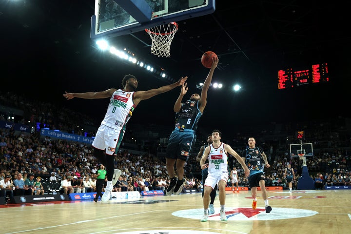 Three on the Bounce: Match Report Dec 6