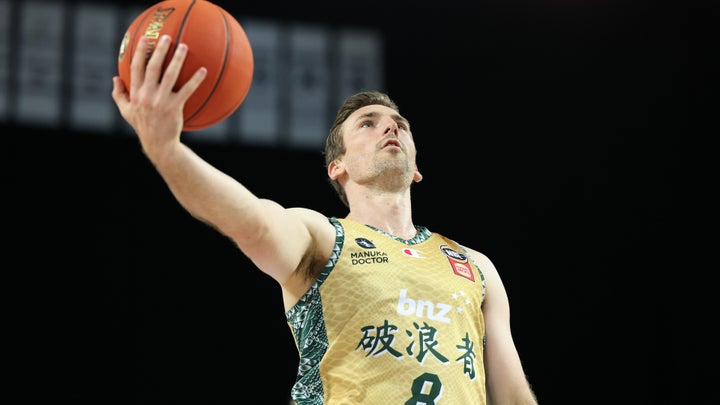 Breakers fall short against table-topping Hawks