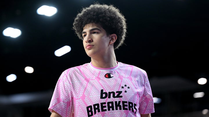 Lopez lights up NBL with scoring record run