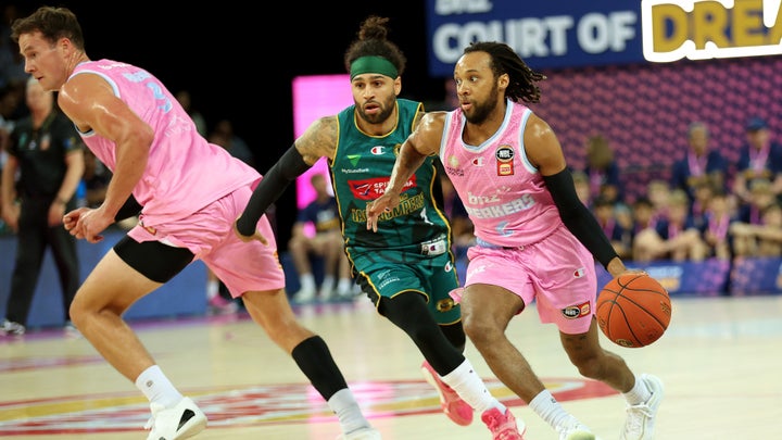 Resurgent Breakers stun JackJumpers at Spark Arena