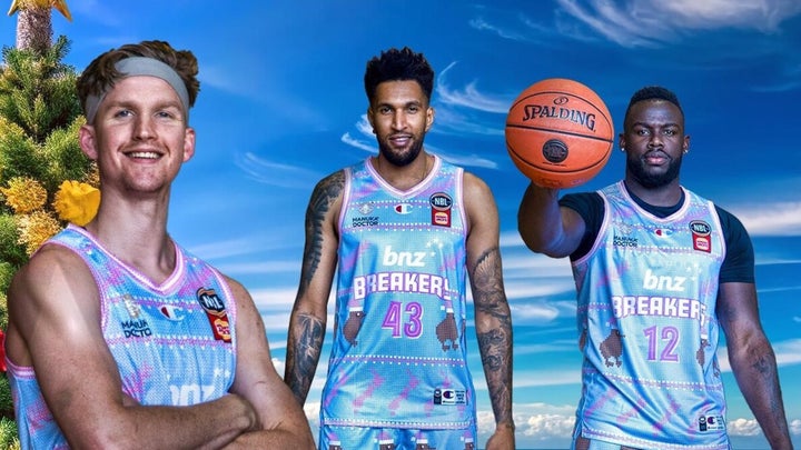 Breakers, JackJumpers celebrate Christmas with festive jerseys