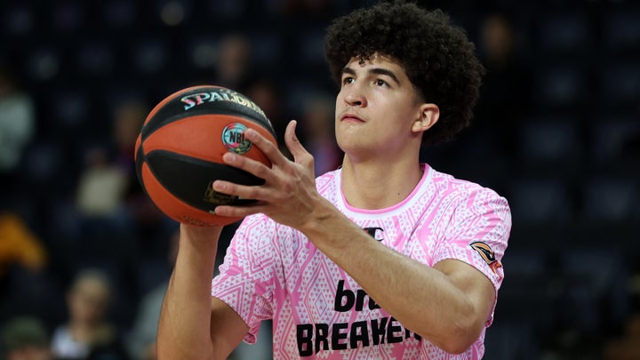 Lopez to suit up for Mexico in FIBA Qualifiers