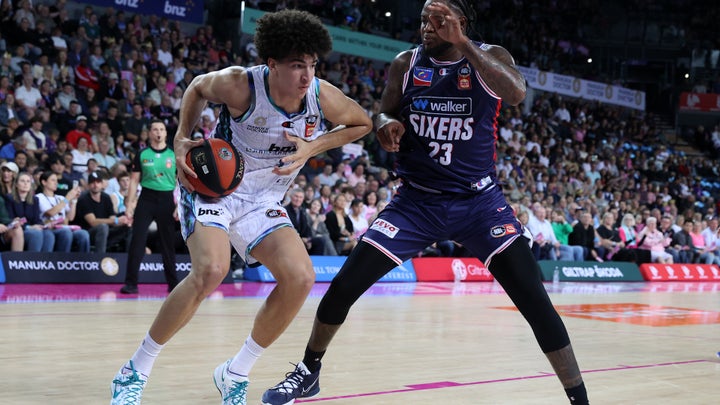 BNZ Breakers overpower 36ers in dominant victory