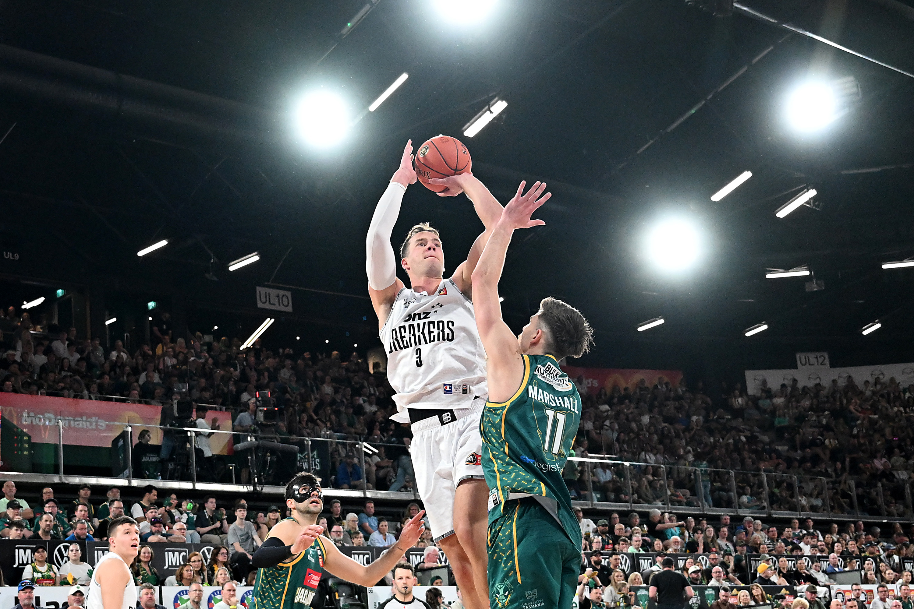 Mennenga Races To 1000 Point Club Milestone