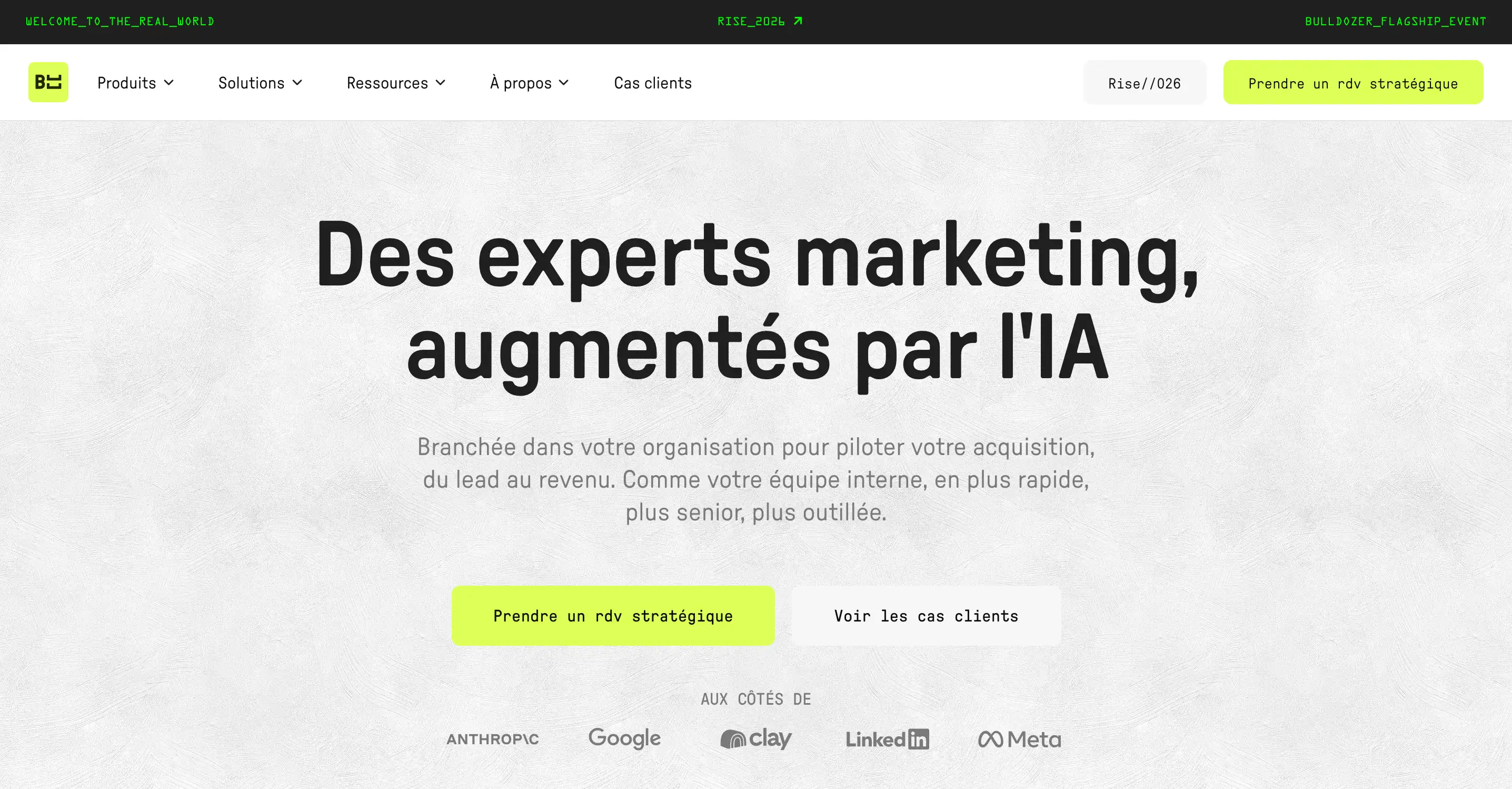 Bulldozer homepage: marketing experts augmented by AI