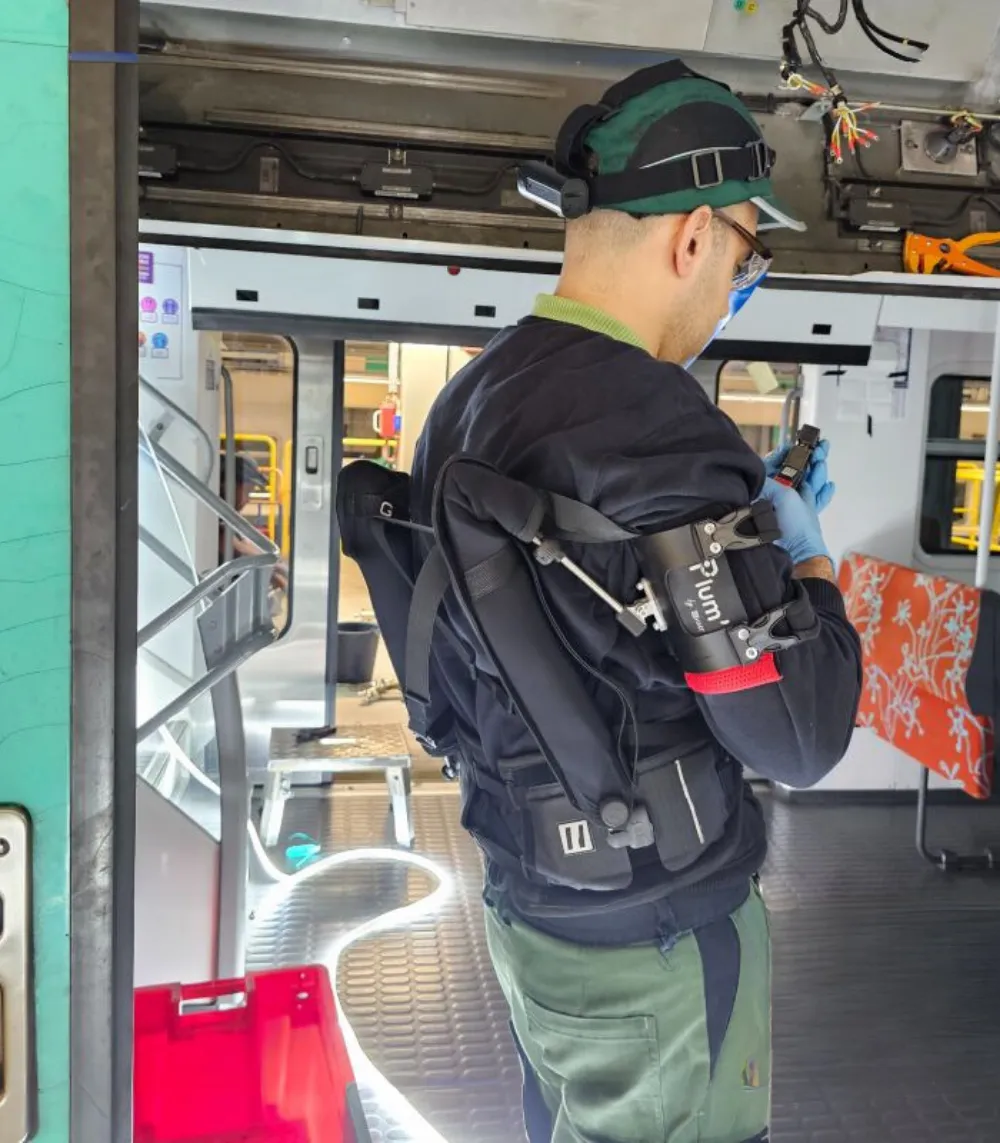 exosquelette dans la maintenance du réseau de transport public - Olivier
