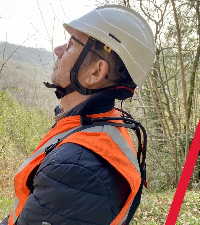 les avantages de l'exosquelette pour garde forestier