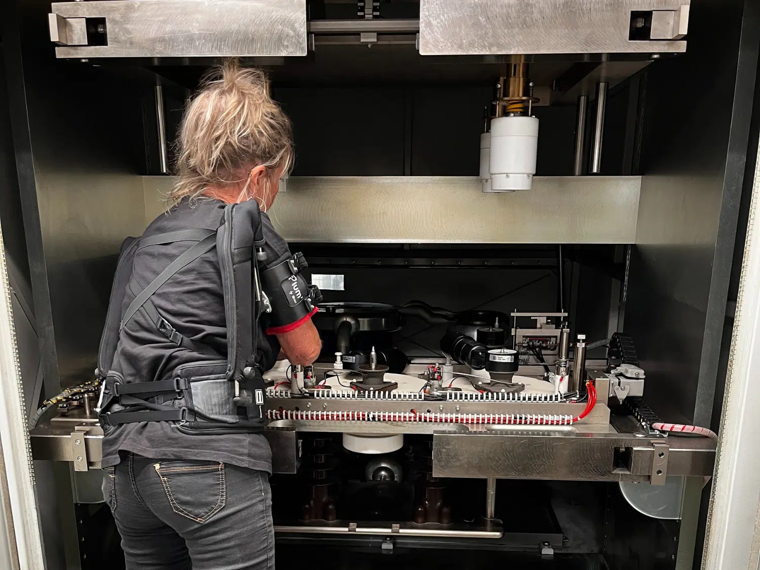 Exemple d'intégration d'exosquelette pour fabricant de caoutchouc