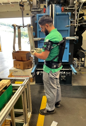 Exosquelette fabrication de caoutchouc