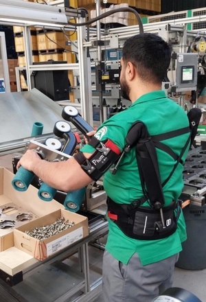 intégration Exosquelette fabrication de caoutchouc