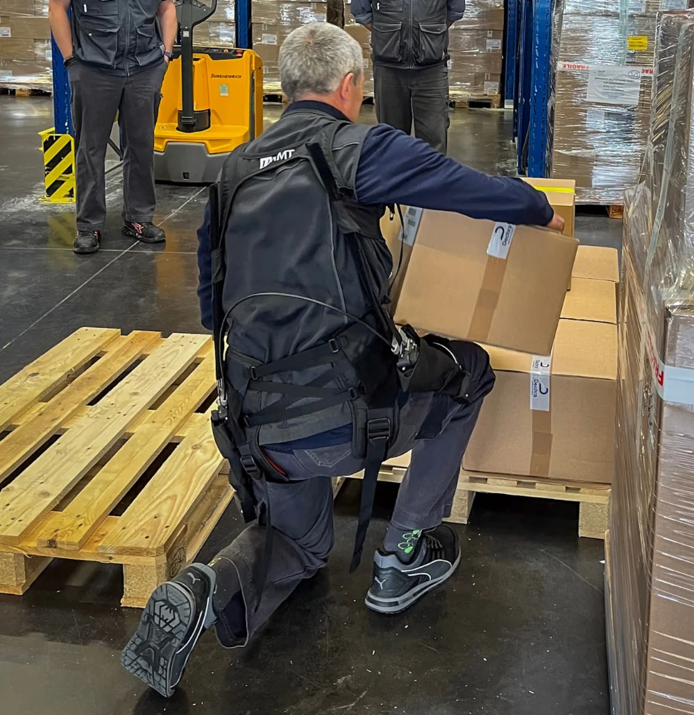 Exosquelette pour préparateur de commandes