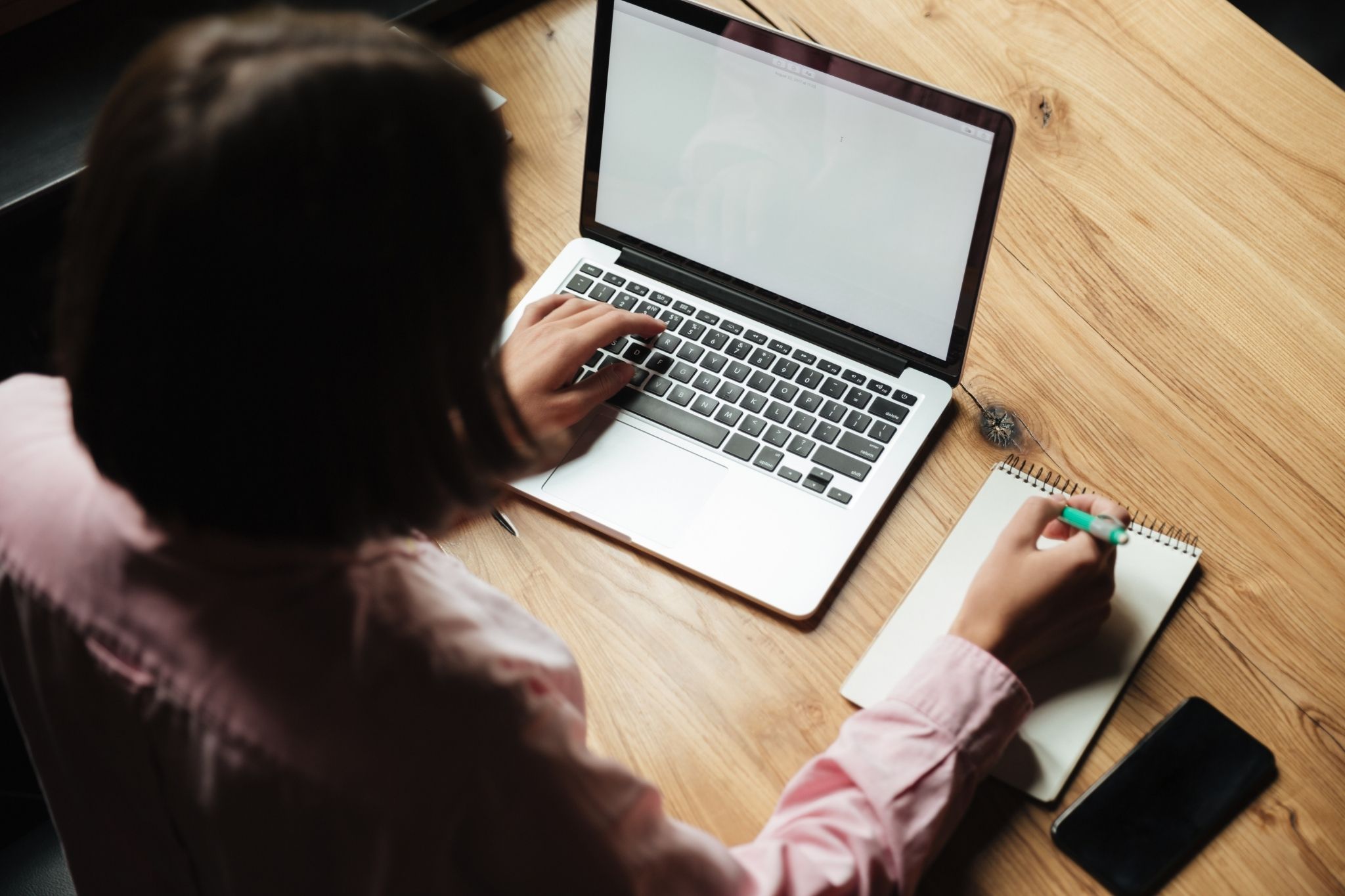 6 employee records to keep (+ automated workflow ideas)