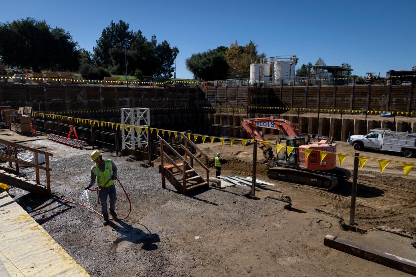 Van Nuys, CA - October 30: Construction continues at a Department of Water and Power wastewater treatment plant at Donald C. Tillman Water Reclamation Plant on Thursday, Oct. 30, 2025 in Van Nuys, CA. (Eric Thayer / Los Angeles Times)