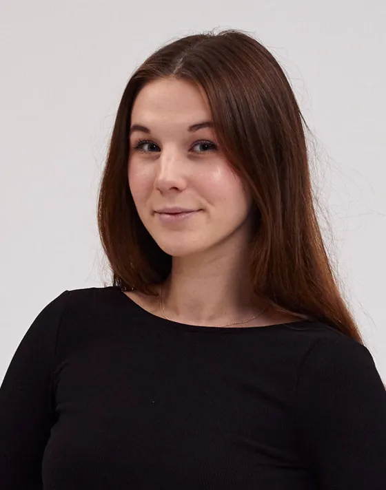 Відео-мейкер SMM-агенції Infeedia у Празі — Даша.