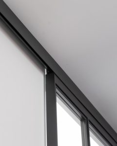 Rails bij schuifdeur