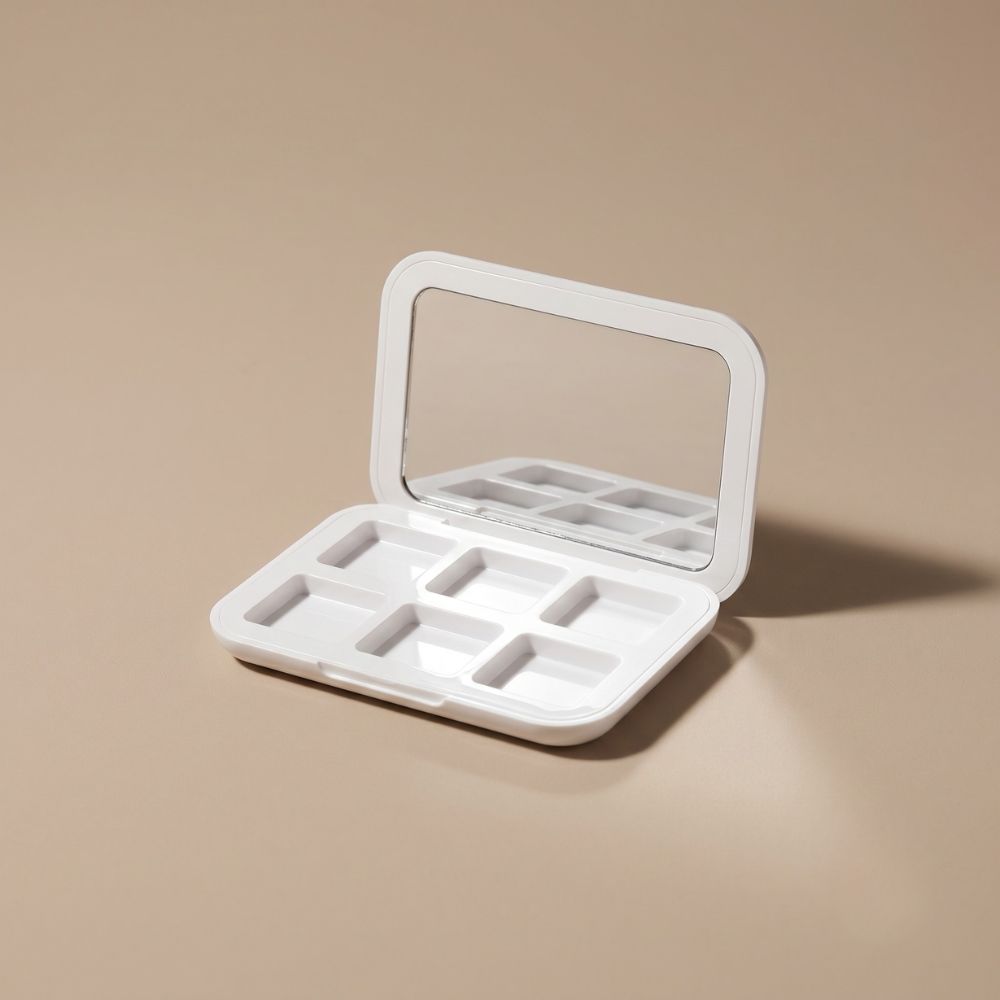 Multi-well Makeup Compact