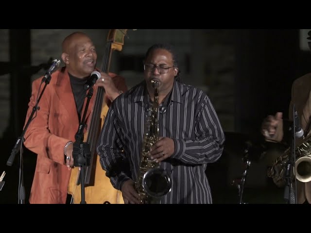 Get Ready featuring vocalist Roy Richardson