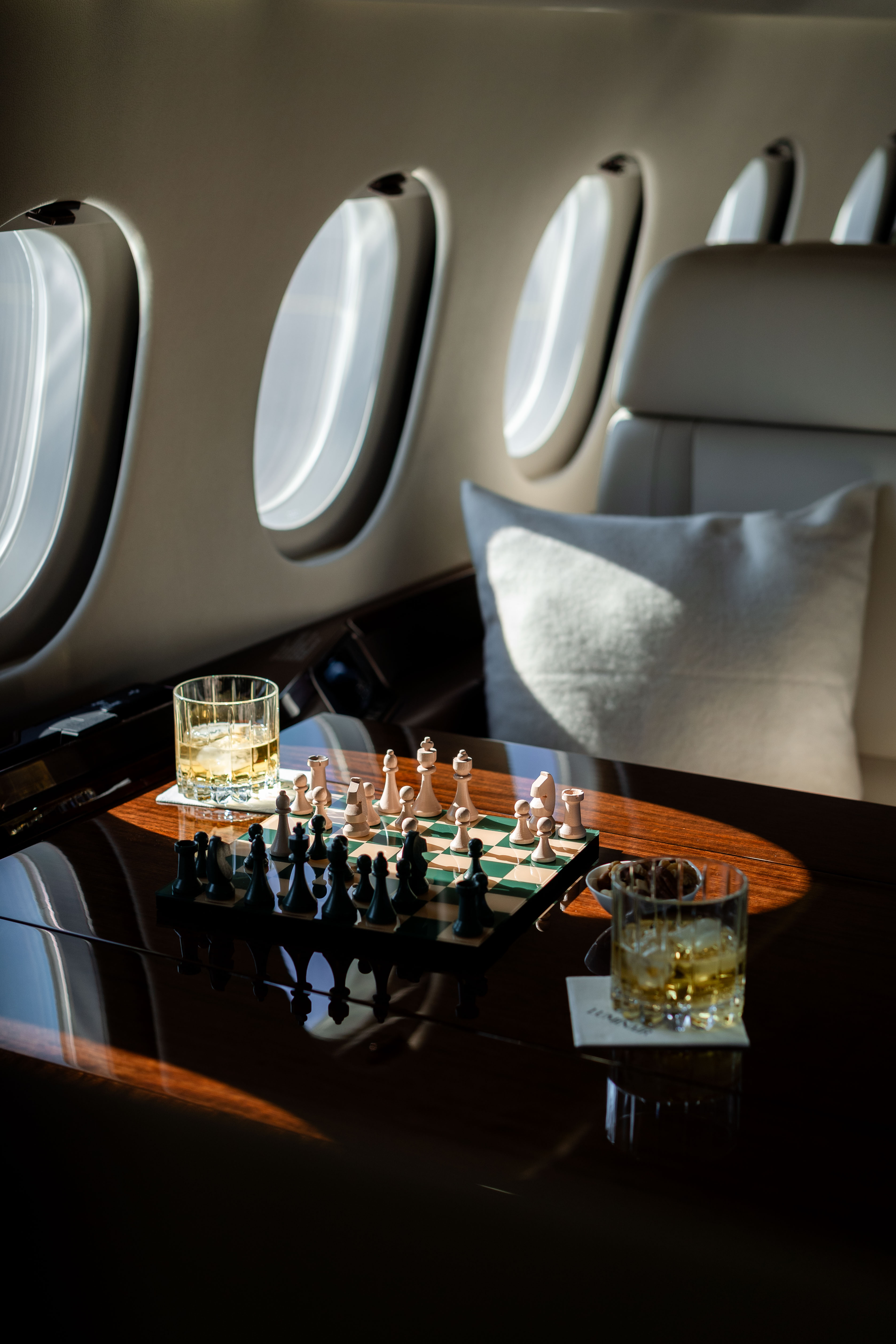 Luminairs jet seat with branded blanket and pillow