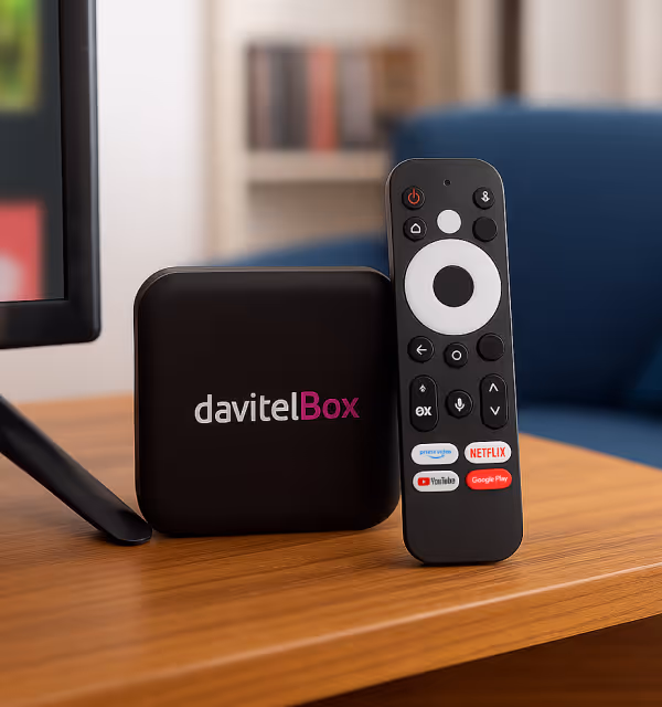 Convertí cualquier televisor en un Smart TV con acceso a DavitelPlay y miles de apps en resolución 4K.