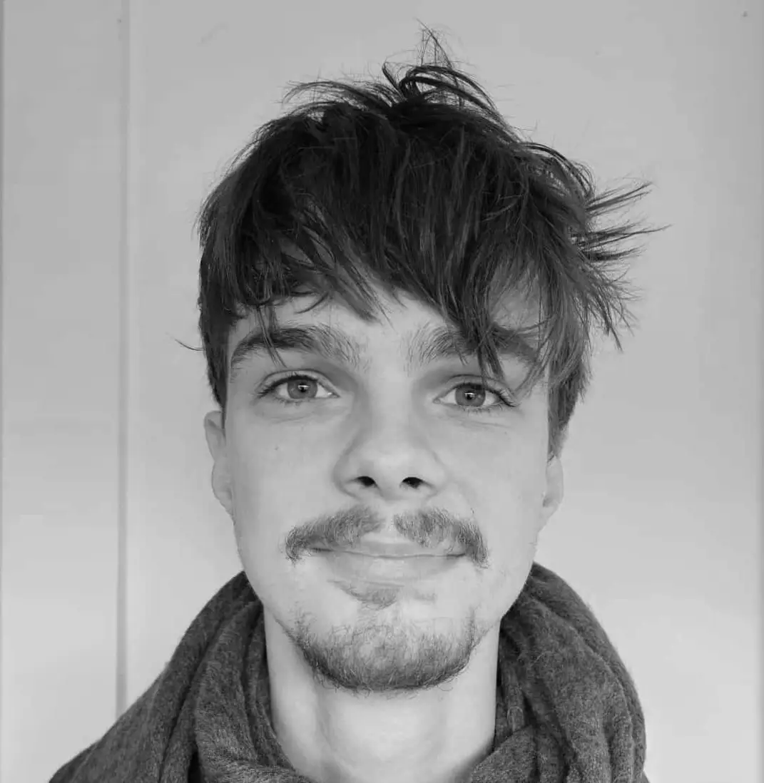 A very reliable looking website developer named Jonty