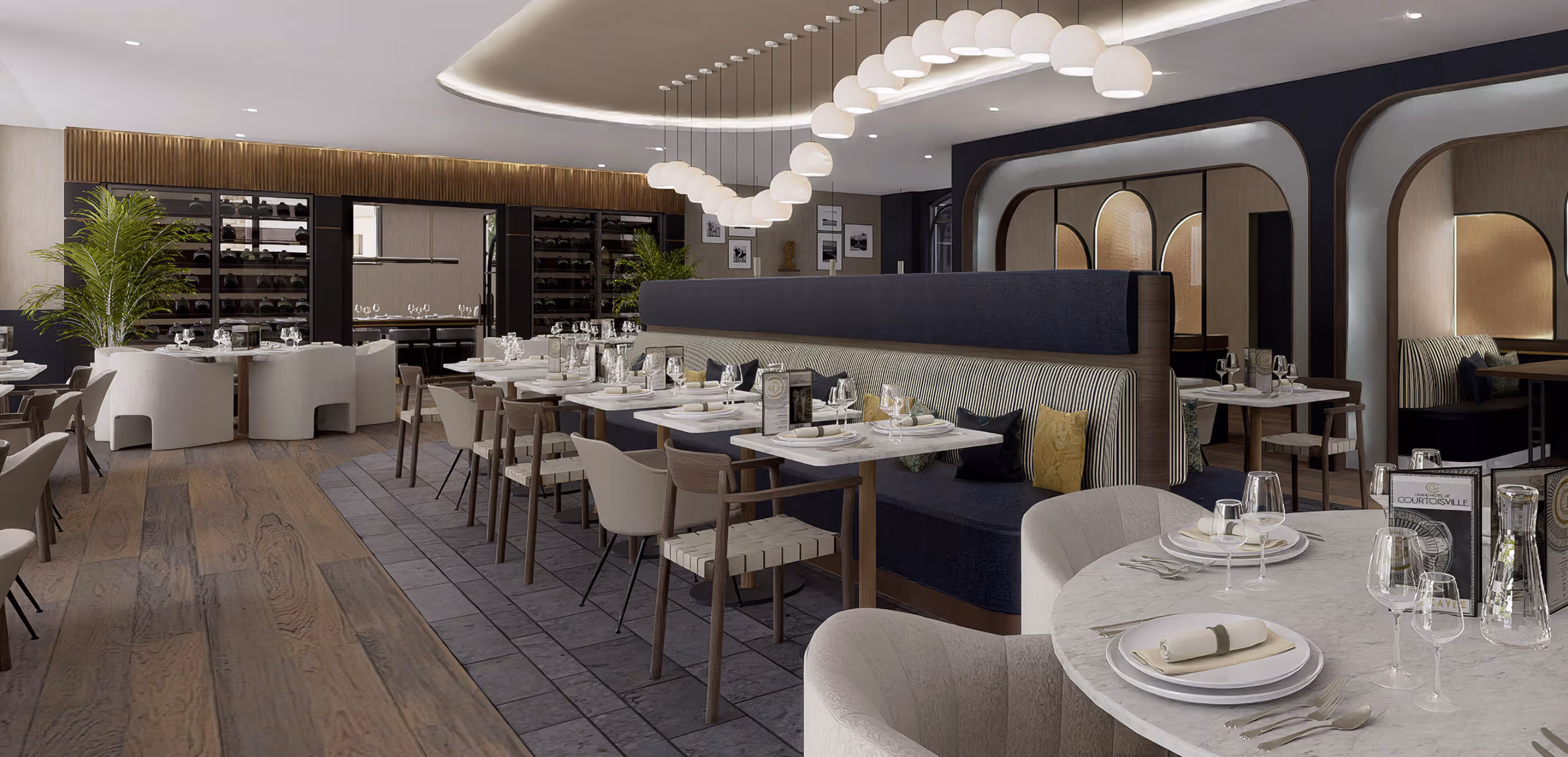 Restaurant Le 1906 at the Grand Hotel de Courtoisville in Saint-Malo, 4-star spa hotel in Brittany with gourmet cuisine.