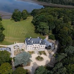 Domaine de Locguénolé***** en Bretagne, hôtel 5 étoiles de luxe en bord de mer avec restaurant gastronomique et spa.