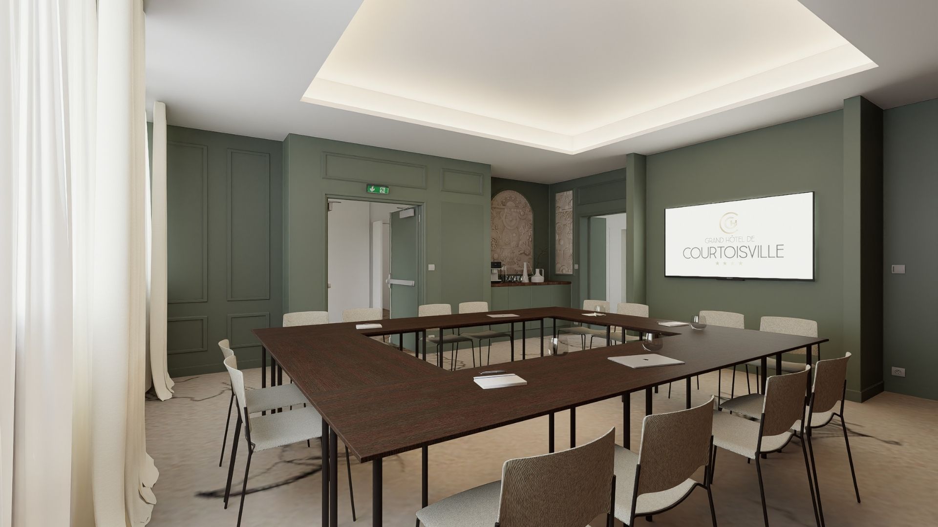 Salle L’Éventail pour séminaires au Grand Hôtel de Courtoisville à Saint-Malo, hôtel 4 étoiles idéal pour réunions et team building.